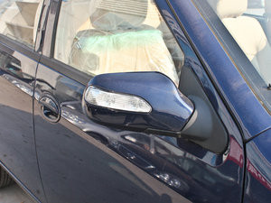 2011��1.3L ���m�� �������^