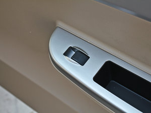 2011��1.3L ���m�� �п؅^