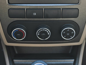 2011��1.3L ���m�� ���{�{��