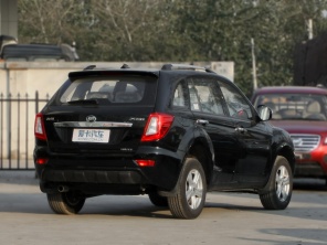 力帆汽車2012款力帆X60