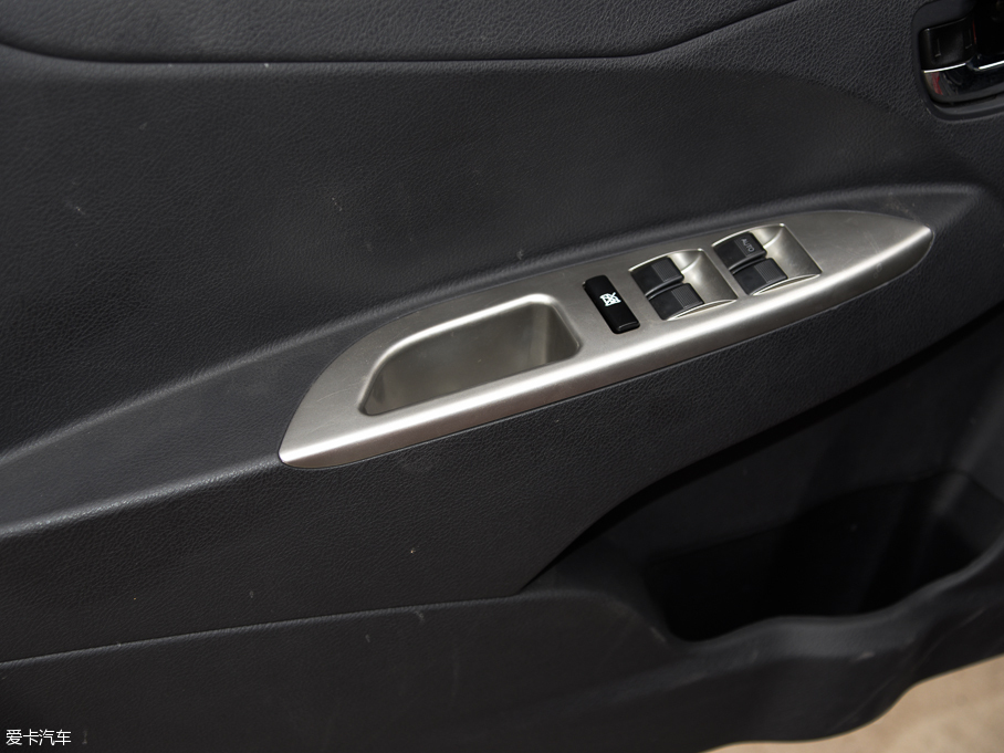 2015������X50 1.5L CVT��Ӣ��