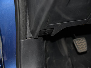 2015��1.5L �քӾ�Ӣ�� �п؅^