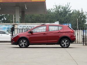 2015款1.5L CVT精英型 正侧（左）