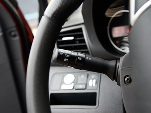 2015��1.5L CVT��Ӣ�� �п؅^(q��)