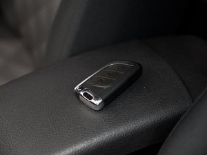 2015款1.5L CVT精英型 车钥匙