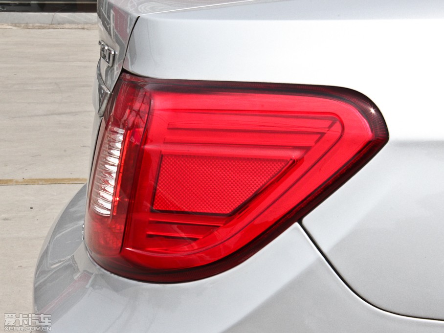 2014������720 1.5L �˜���