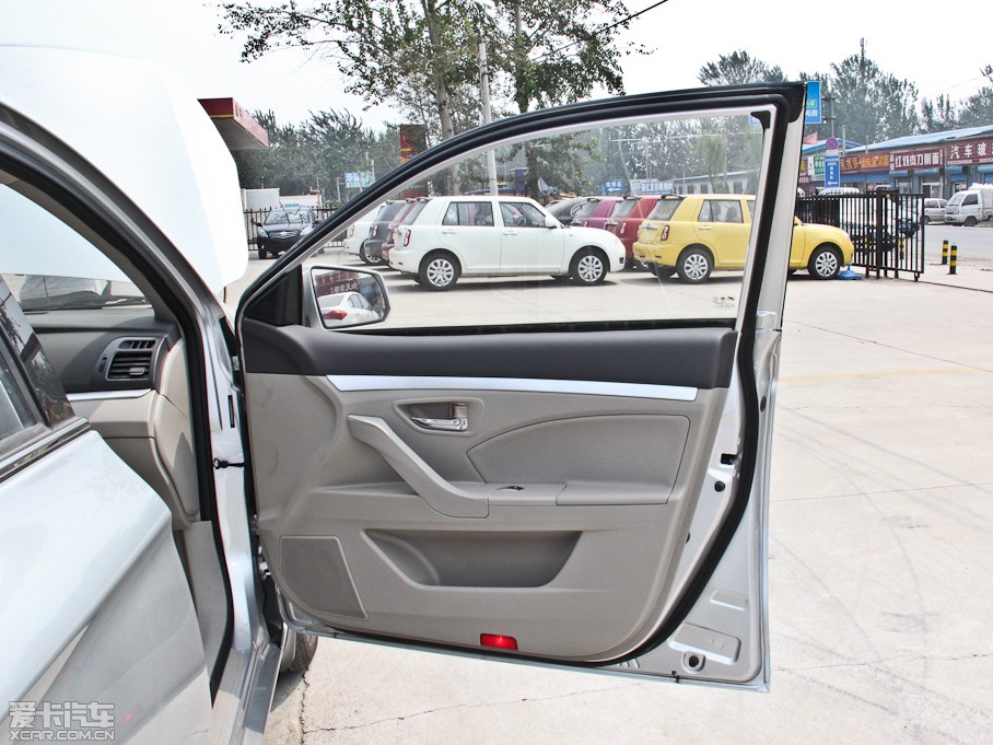 2014������720 1.5L �˜���