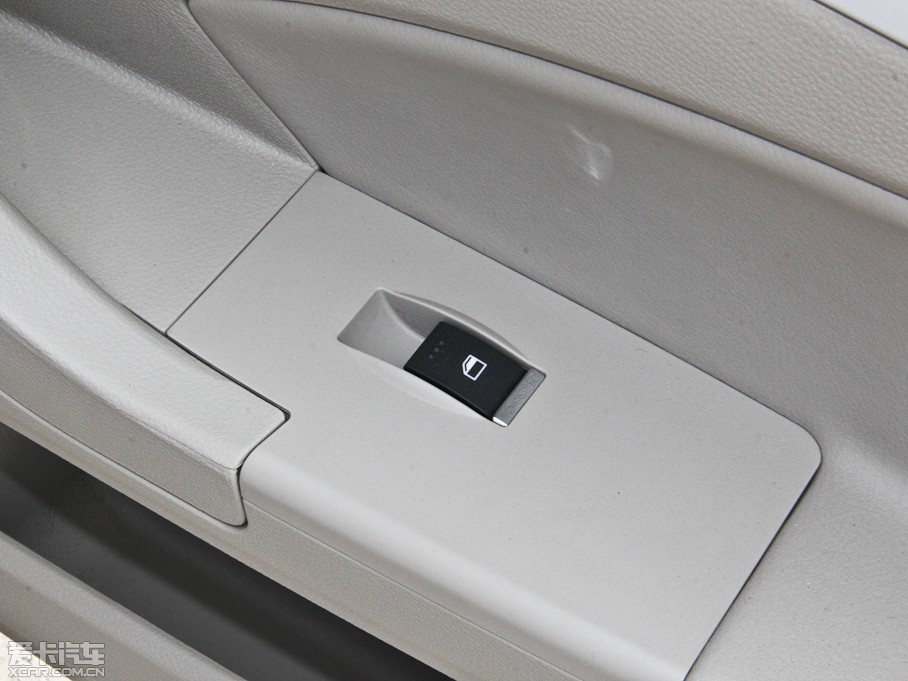 2014������720 1.5L �˜���