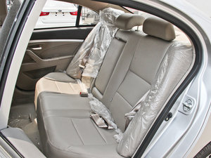 2014款1.5L 标准型 后排座椅