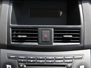 2014款1.5L 标准型 空调出风口