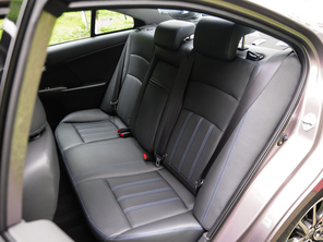 力帆汽車2015款力帆820