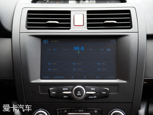 力帆汽車2015款力帆820