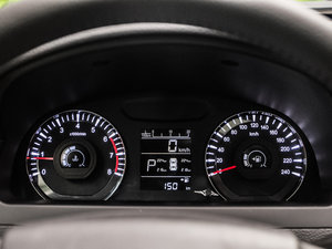 2015款2.4L 自动旗舰型 仪表