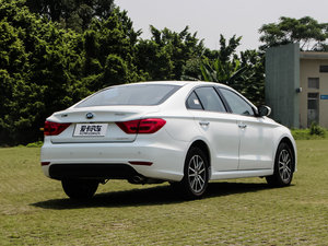 2015款2.4L 自动旗舰型 整体外观