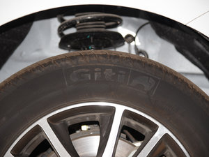 20151.8L քӺA ݆̥Ʒ