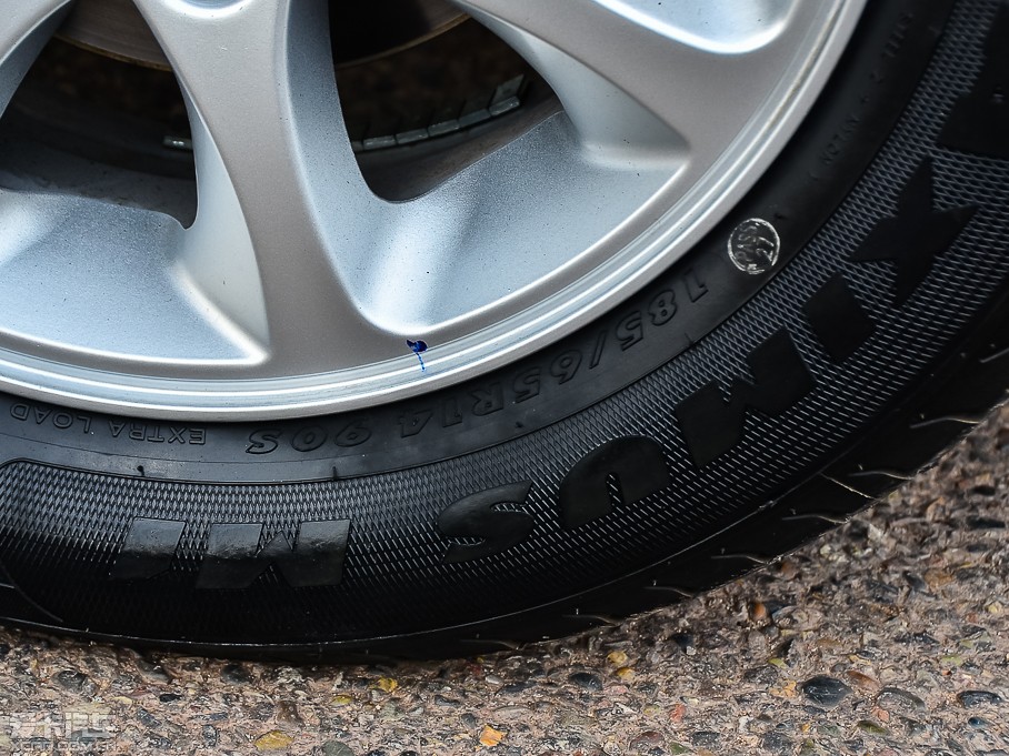 2015; 1.5L S ք VIP