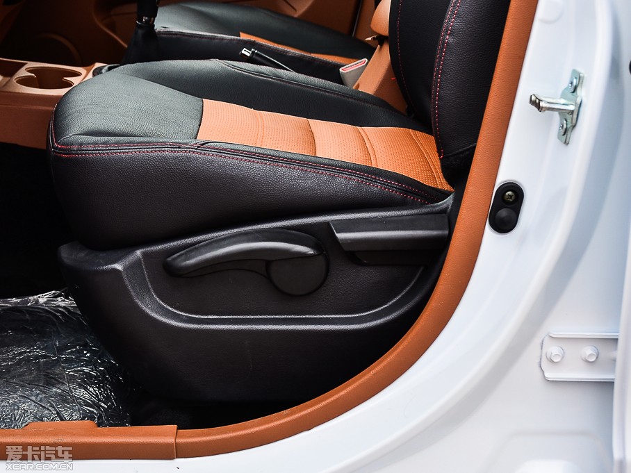 2015; 1.5L S ք VIP