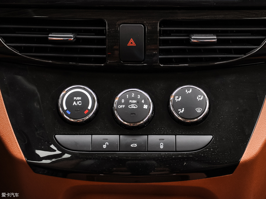 2015(l); 1.5L S ք(dng)m