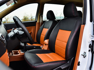 2015款1.5L S 手动 VIP 主驾驶座椅