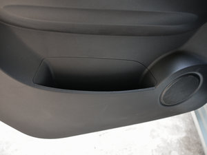 2015款1.2L 手动舒适型 空间座椅