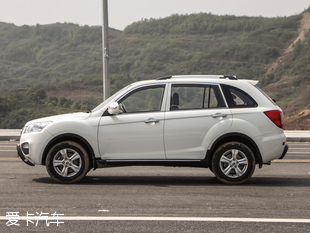 力帆汽車2015款力帆X60