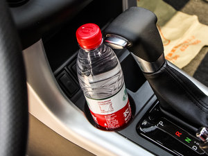 2015款1.8L CVT豪华型 空间座椅
