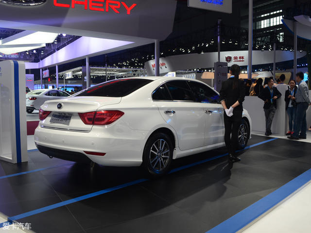 力帆汽车2015款力帆820EV