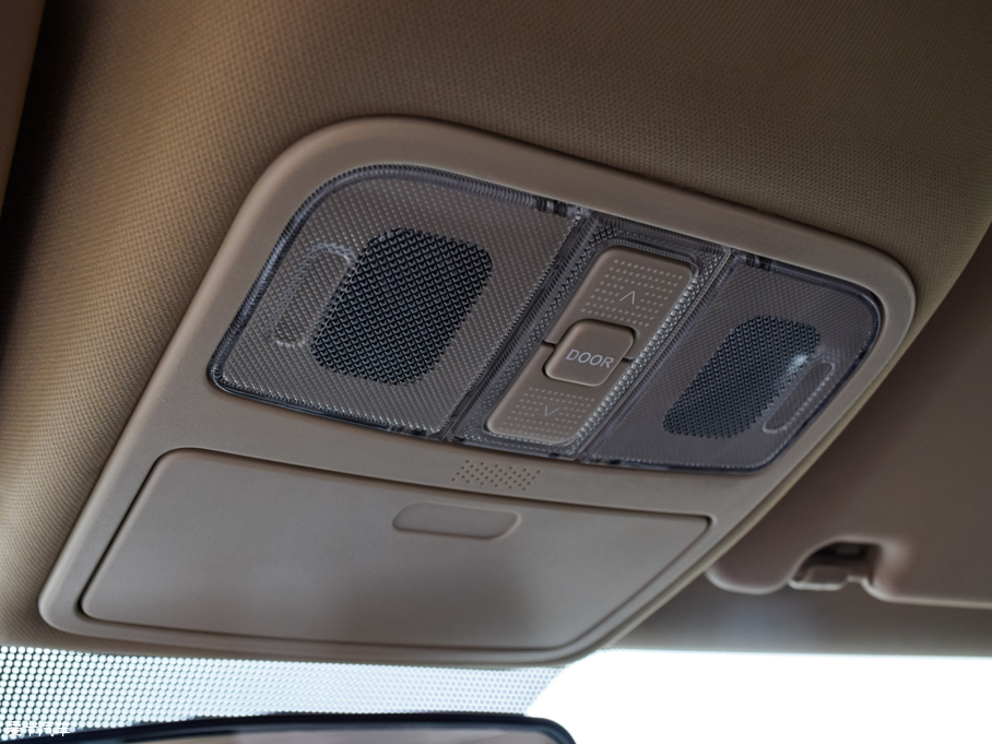 2016���~�� 1.5L �քӾ�Ӣ��