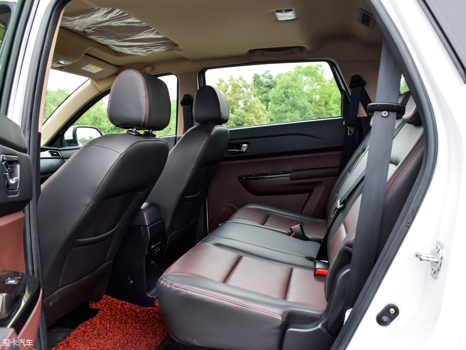 2016���~�� 1.5L �քӾ�Ӣ��