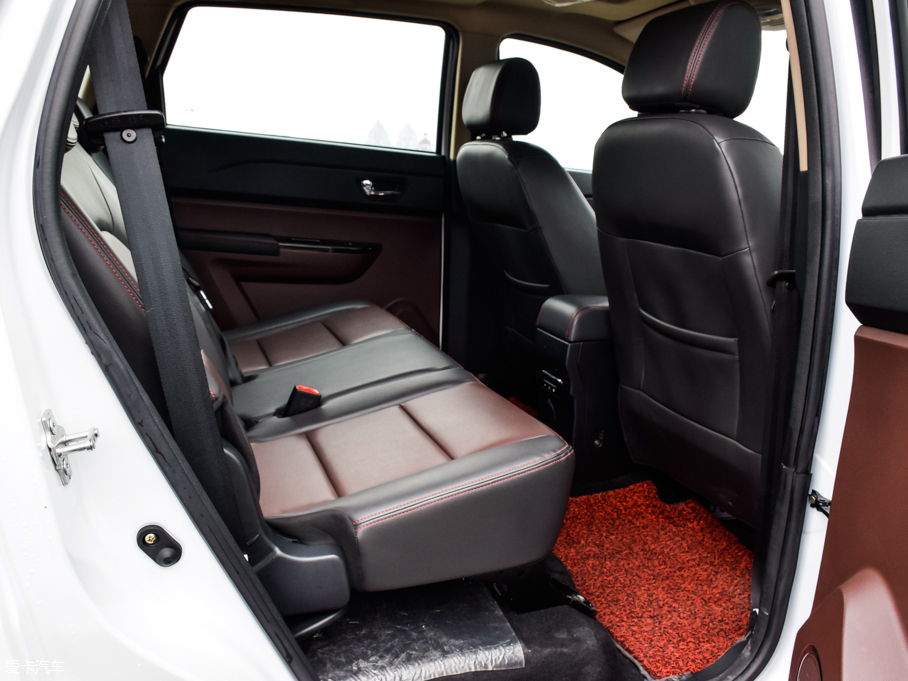 2016���~�� 1.5L �քӾ�Ӣ��