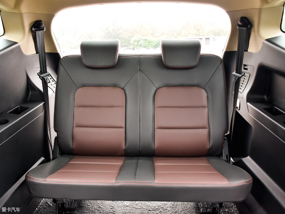 2016���~�� 1.5L �քӾ�Ӣ��