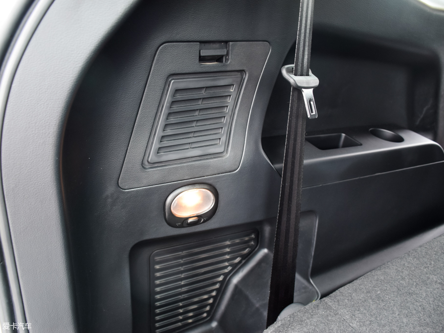 2016���~�� 1.5L �ք�(d��ng)��Ӣ��