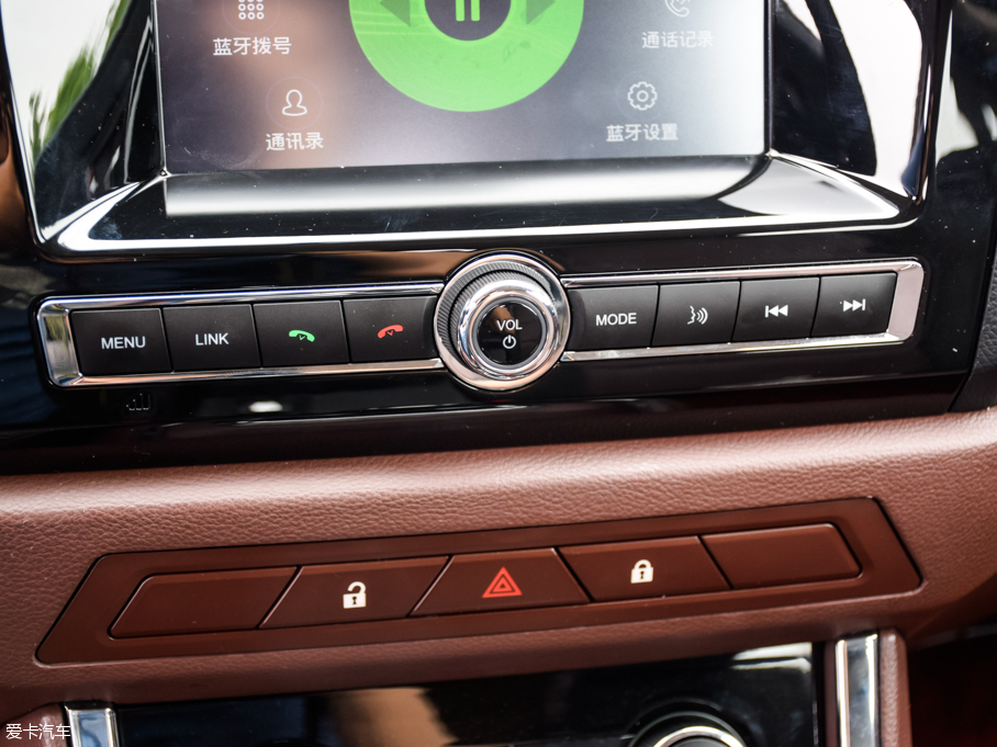 2016���~�� 1.5L �քӾ�Ӣ��