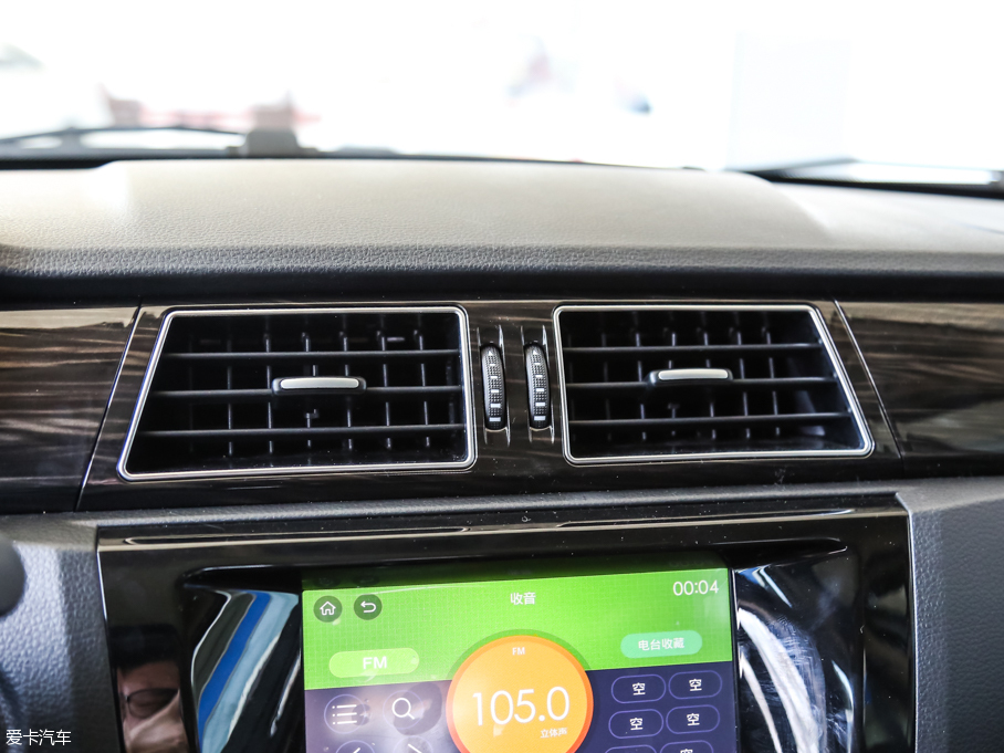 2016���~�� 1.5L �քӾ�Ӣ��