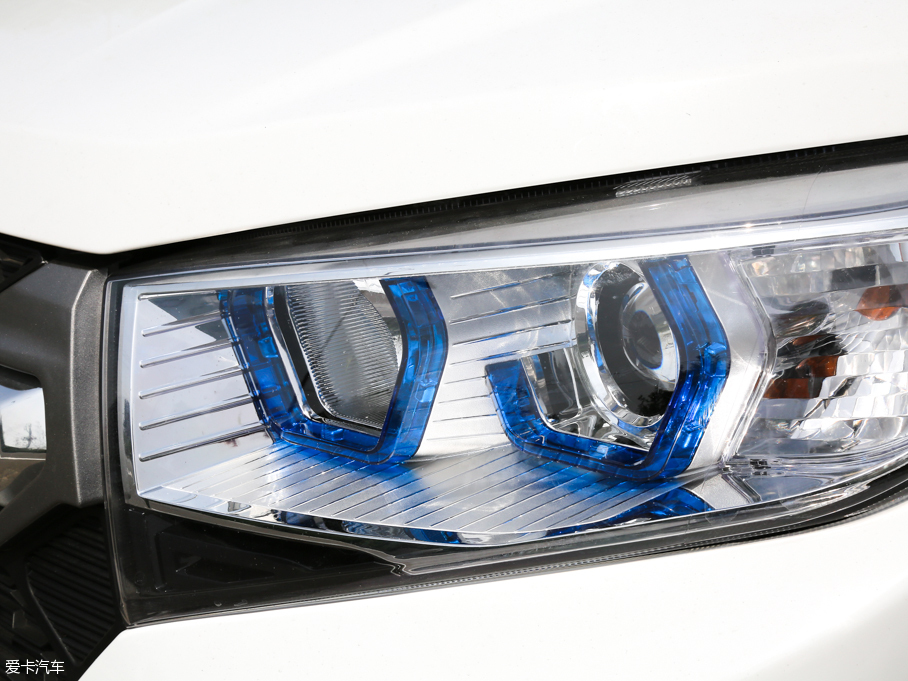 2016���~�� 1.5L �ք�(d��ng)��Ӣ��