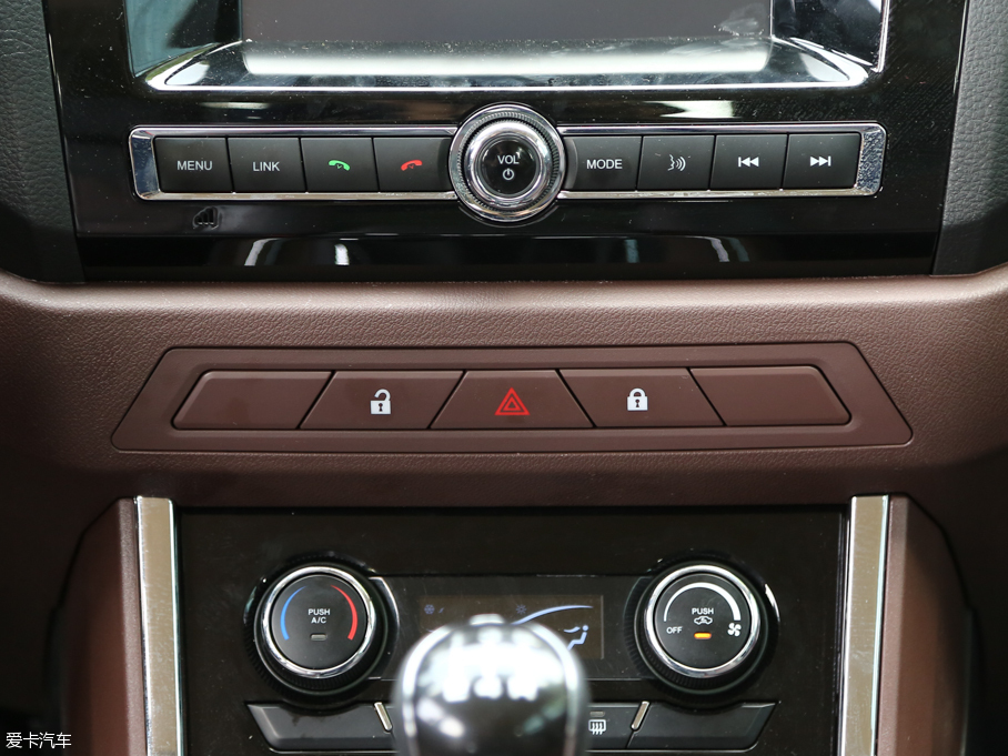 2016���~�� 1.5L �քӾ�Ӣ��