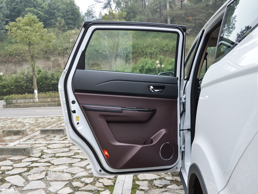 2016���~�� 1.5L �Ԅ�������