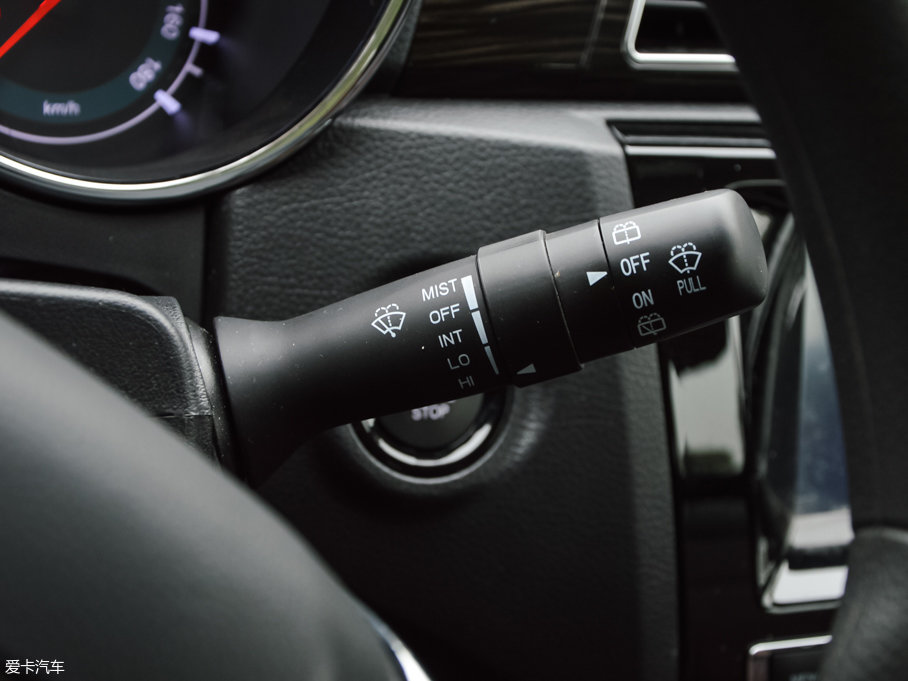 2016���~�� 1.5L �Ԅ�(d��ng)������