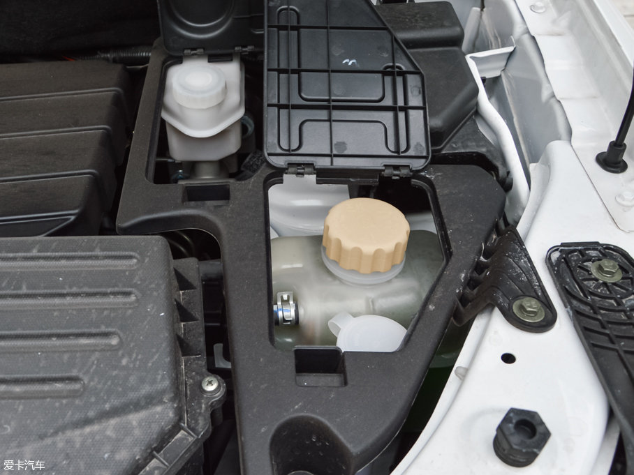 2016���~�� 1.5L �Ԅ�������