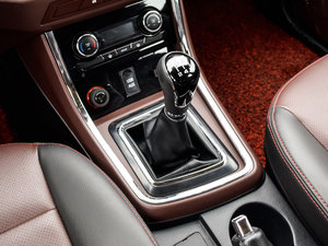 2016��1.5L �քӾ�Ӣ�� �п؅^(q��)