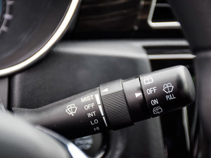 2016��1.5L �քӾ�Ӣ�� �п؅^