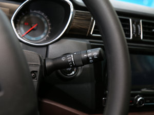 2016��1.5L �քӾ�Ӣ�� �п؅^