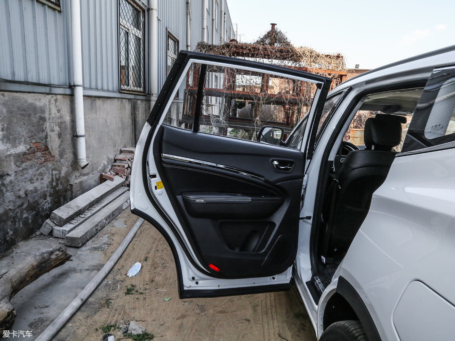 2017X80 2.0T Ԅ(dng)m