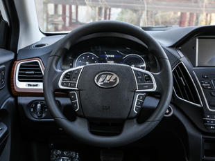 力帆汽車(chē)2017款力帆X80