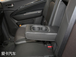 力帆汽車2017款力帆X80