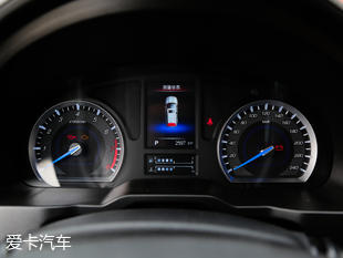 力帆汽車2017款力帆X80