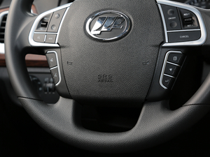 2017款2.0T 自动实用型 中控区