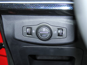 2017款1.5T 手动标准型 中控区