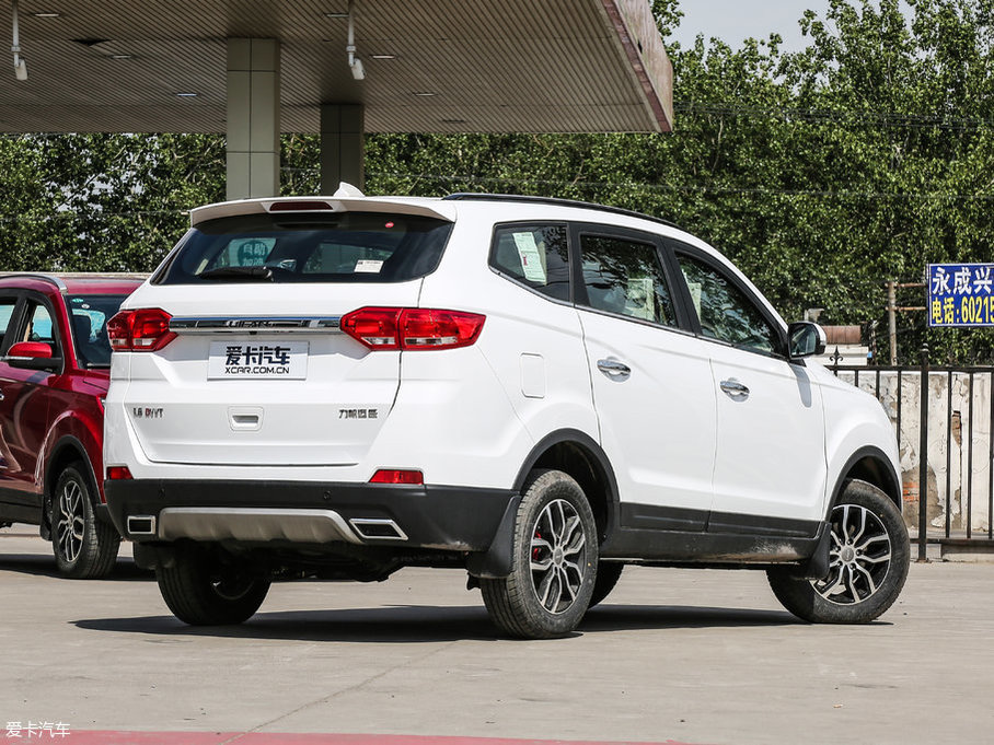 2017���~�� 1.8L �քӾ�Ӣ��