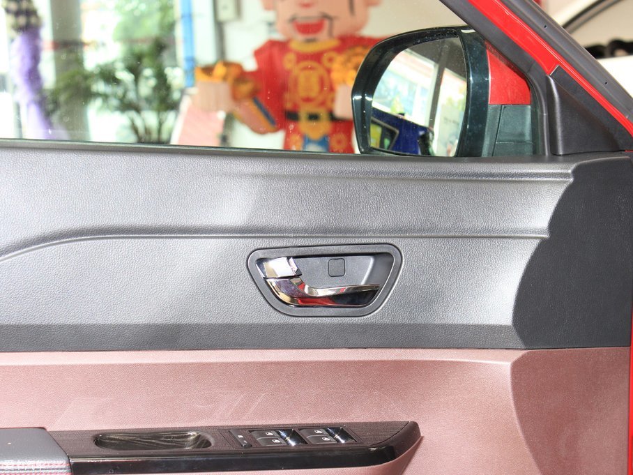 2017���~�� 1.8L �քӾ�Ӣ��